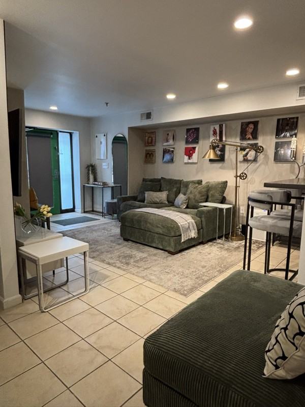 517 L St Nw #1 - Photo 4 of 9