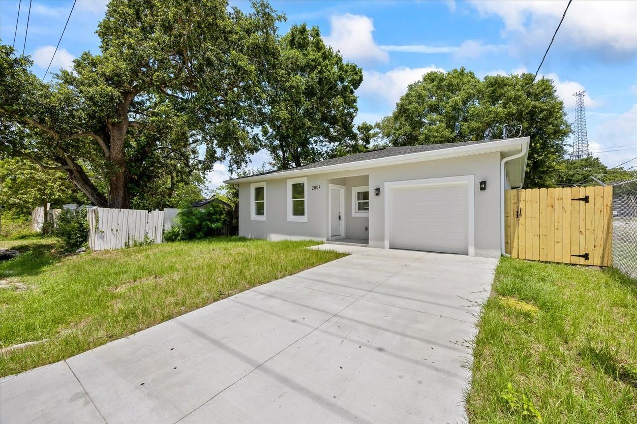 2809 Missouri Ave - Photo 2 of 29