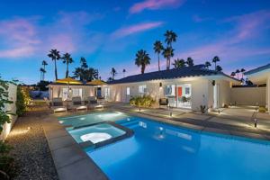 featured image of 945 N Buttonwillow Cir