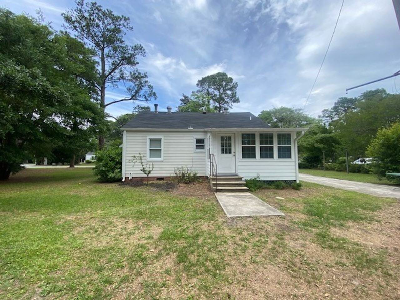 4114 Lake Ave - Photo 2 of 20