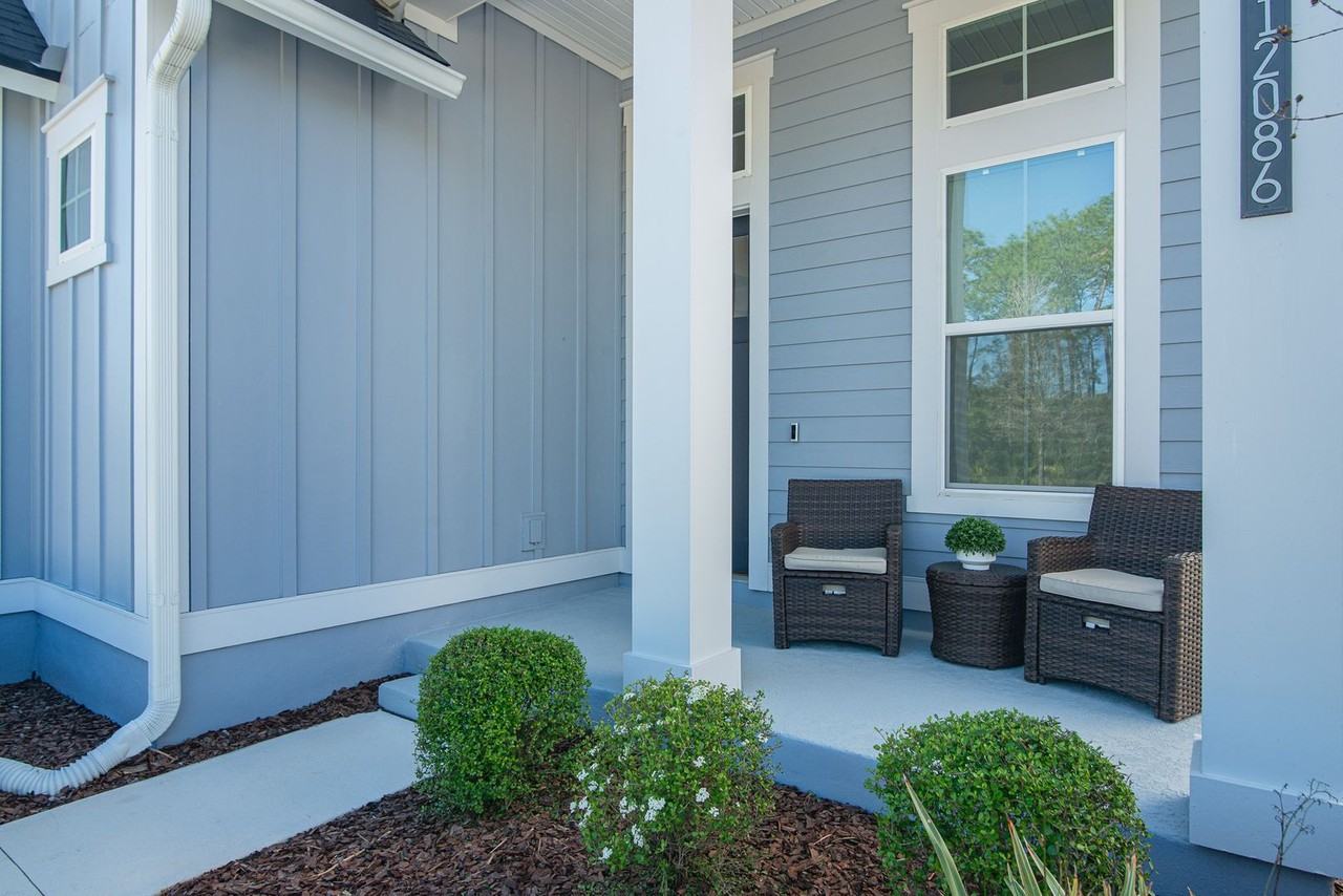 12086 Generations Ave - Photo 3 of 41