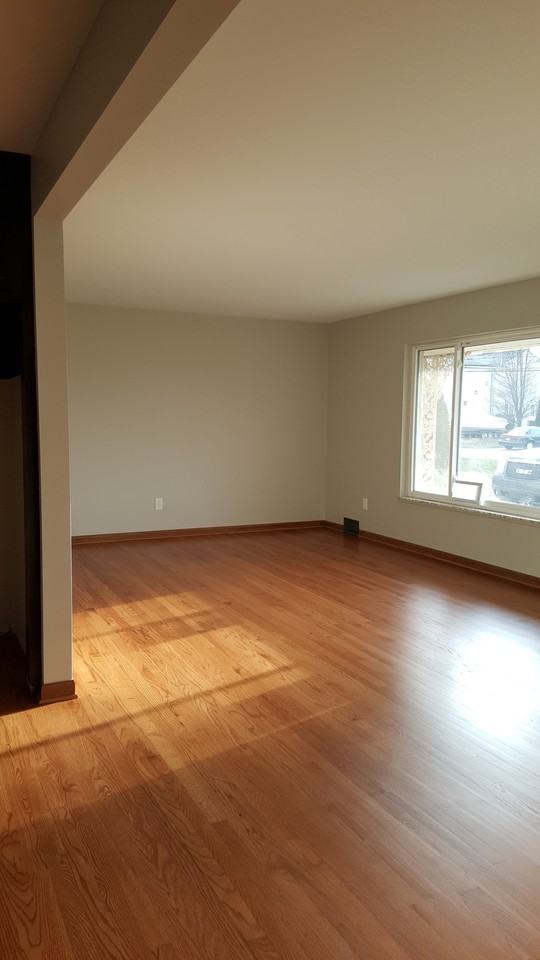 37968 Huron Pointe Dr - Photo 3 of 31