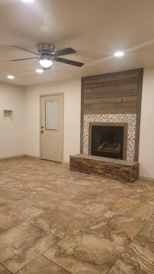 1804 Mason Dr - Photo 3 of 15