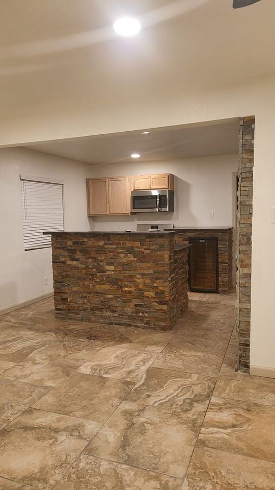 1804 Mason Dr - Photo 4 of 15