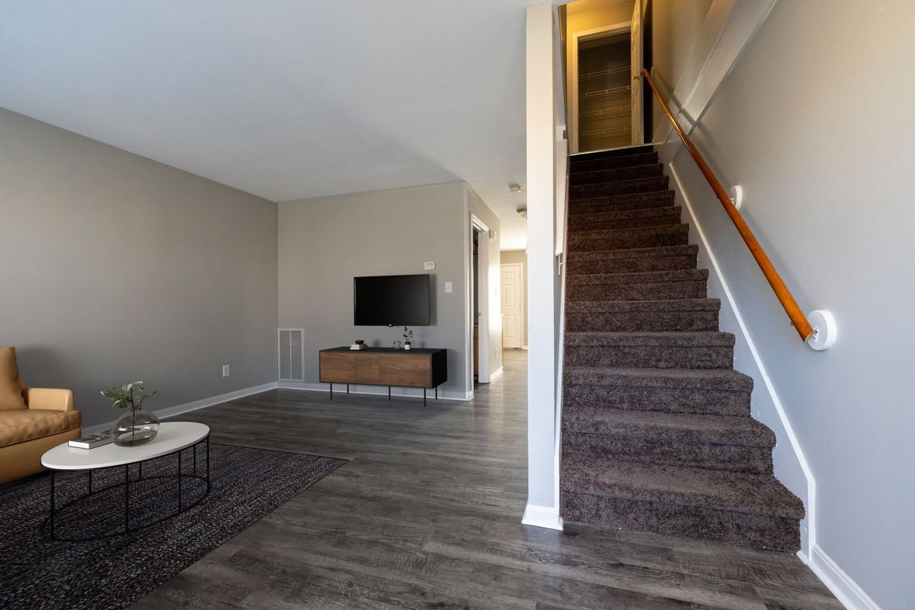 Bayshore Townhomes - Photo 6 of 34