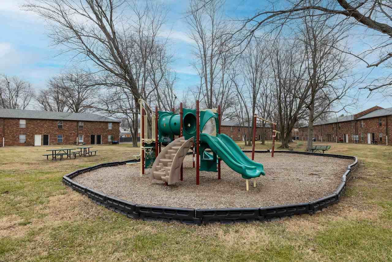 The Lux Townhomes - Photo 5 of 39