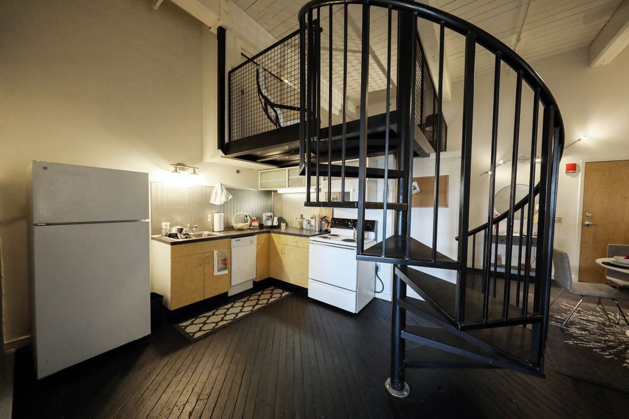 Lofts of Broadway - Photo 4 of 48