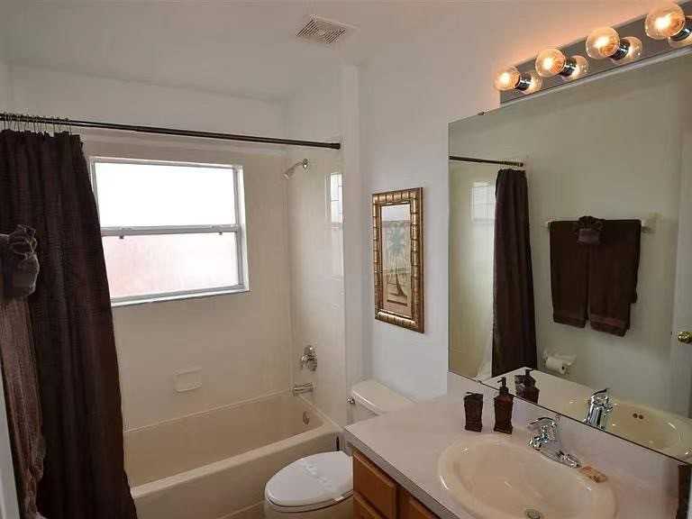 214 Cordova Ave #NA - Photo 4 of 19