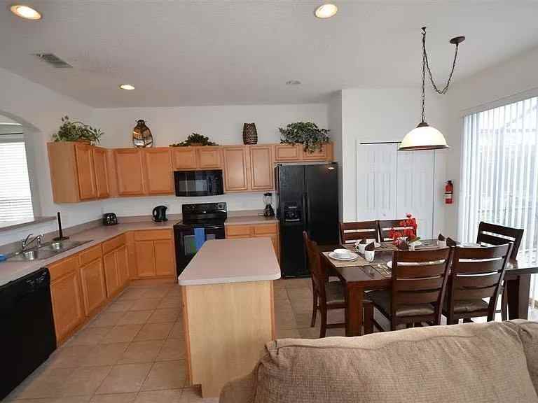 214 Cordova Ave #NA - Photo 6 of 19