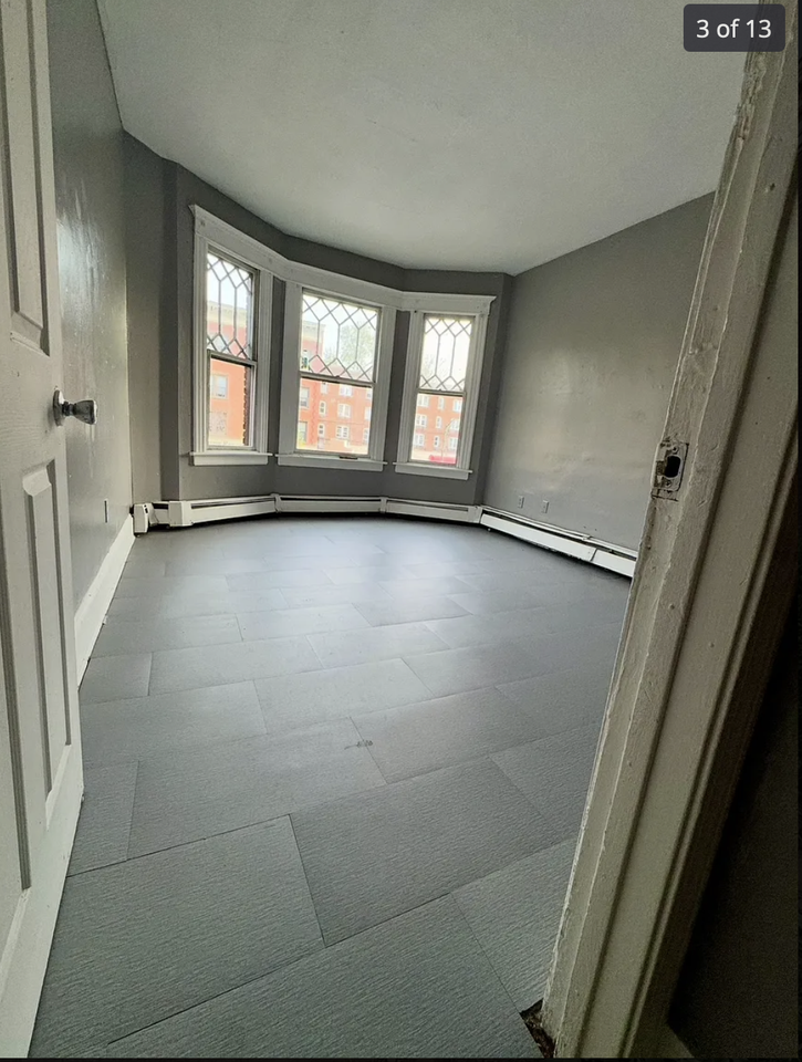 898 Park St #2W - Photo 3 of 13