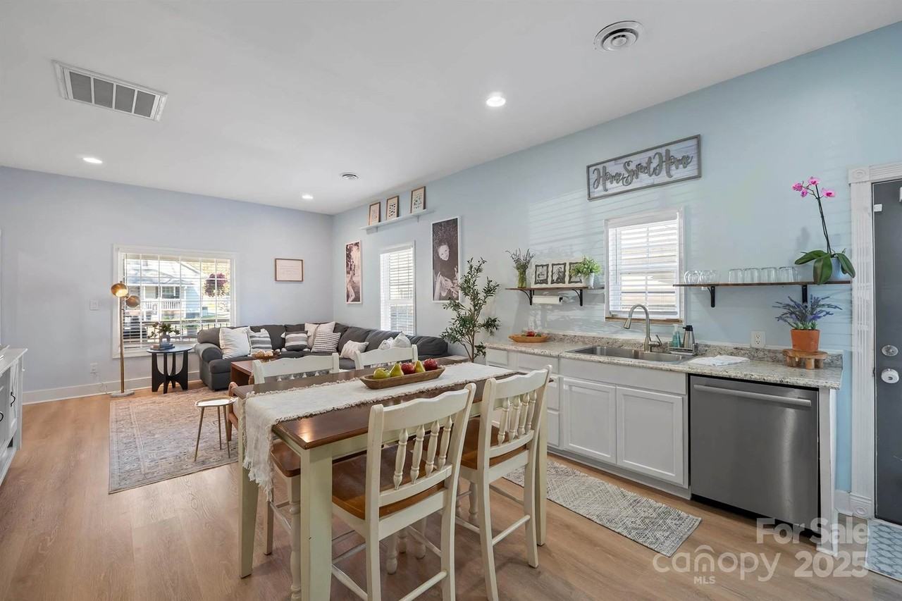 41 Selma Dr #NA - Photo 6 of 12