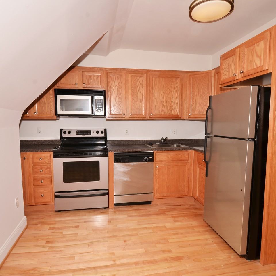 6018 Walnut St #3 - Photo 2 of 12