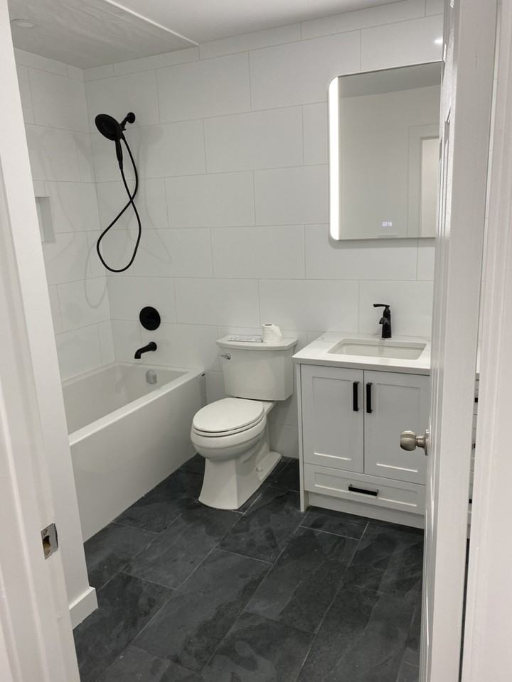 1515 E Broadway - Photo 2 of 5