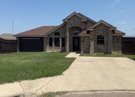 featured image of 2698 Crown Way Dr