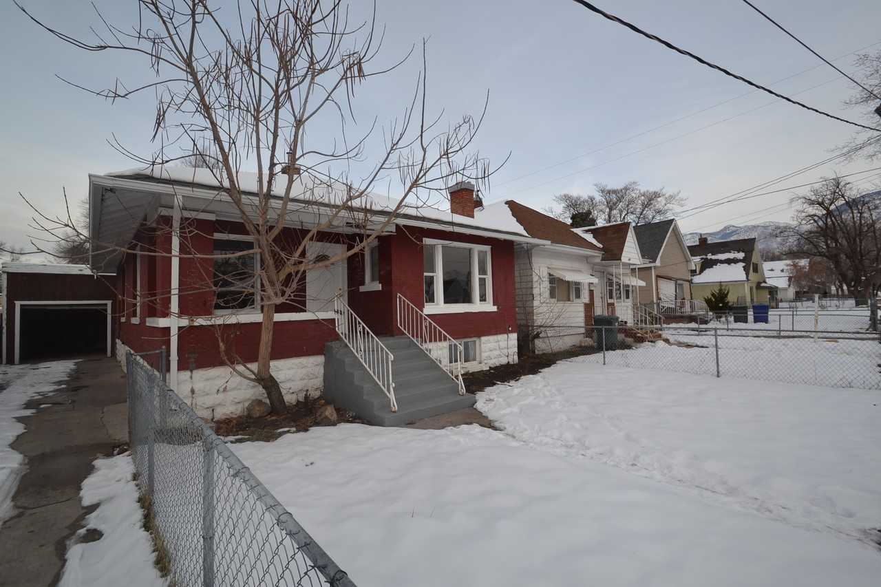 214 W 29th St - Photo 2 of 11
