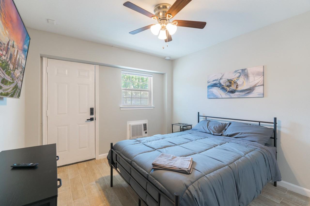 Sampson St - Photo 3 of 7