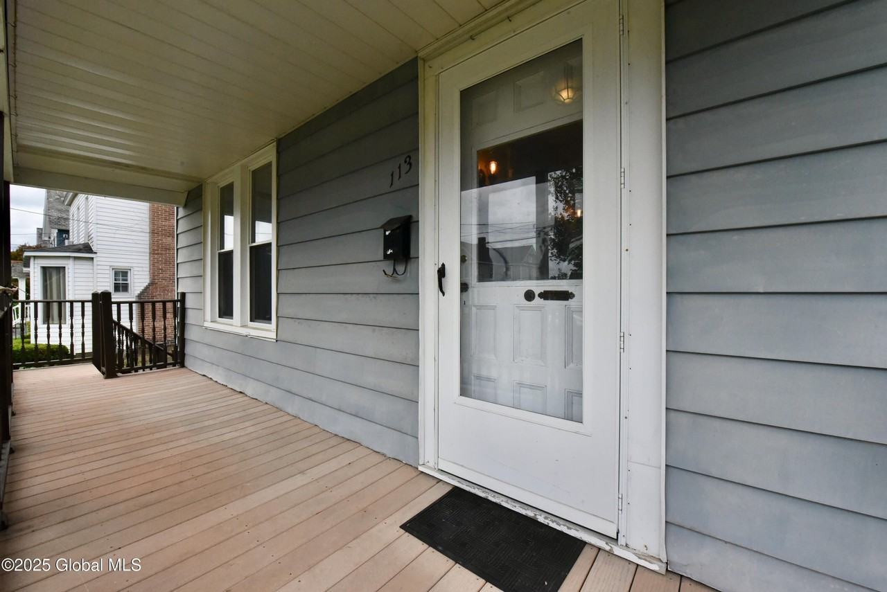 113 S 3rd Ave - Photo 3 of 44