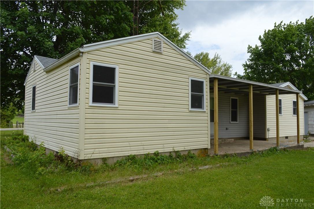 8931 W Covington Gettysburg Rd - Photo 2 of 19