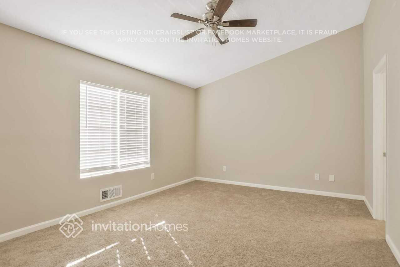 5038 Donnell Way - Photo 7 of 15