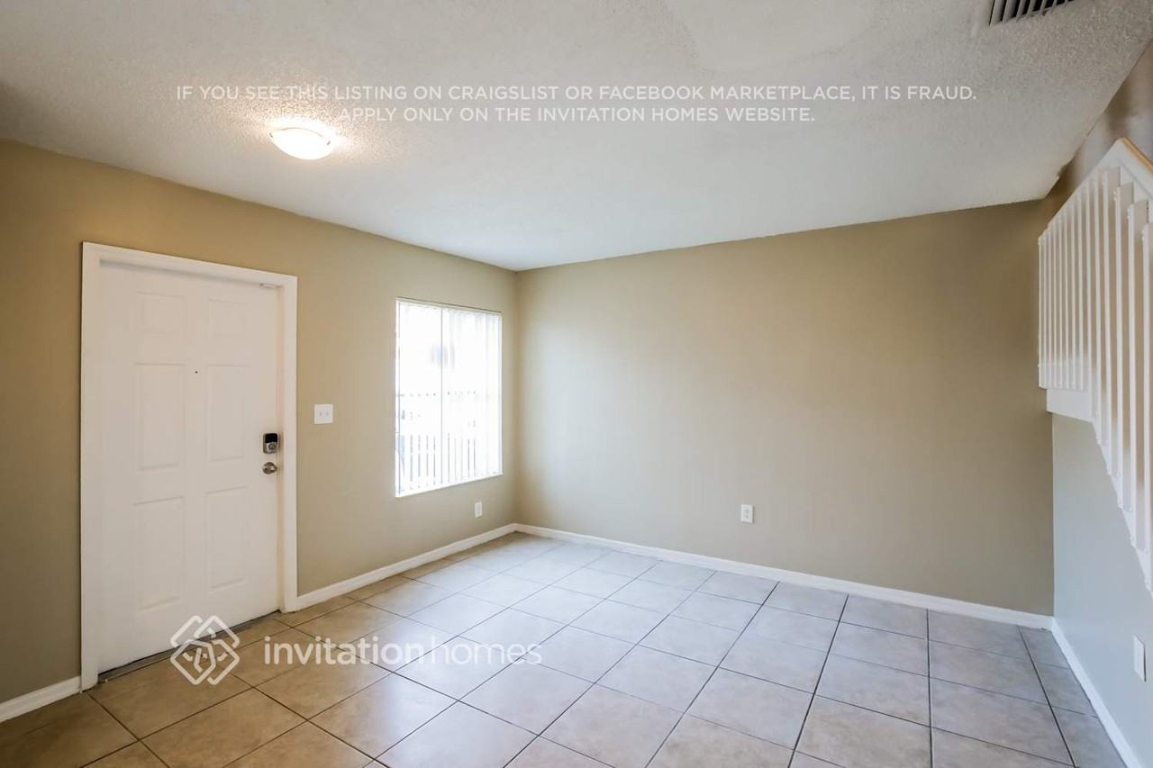 16546 Sw 97th Ter - Photo 4 of 17