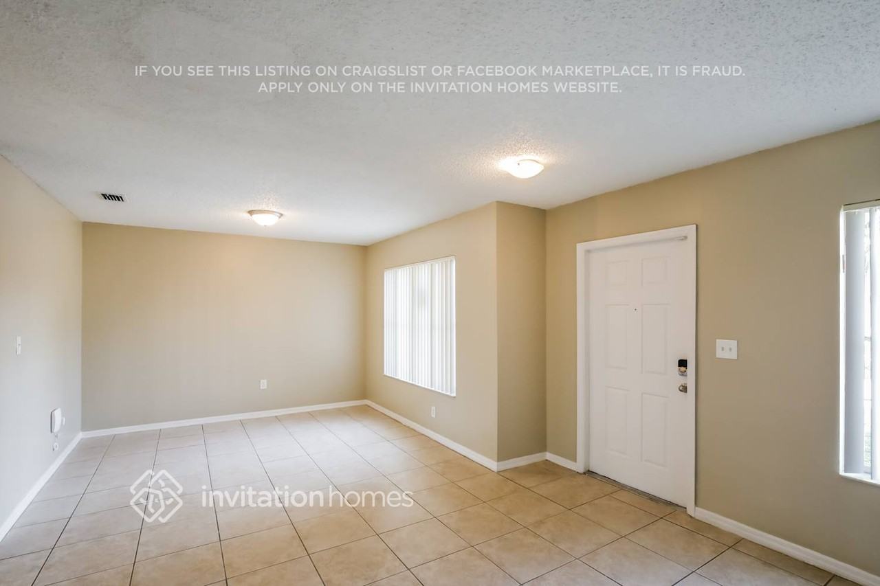 16546 Sw 97th Ter - Photo 5 of 17