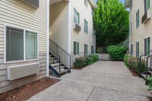 featured image of 340 Se 148th Ave