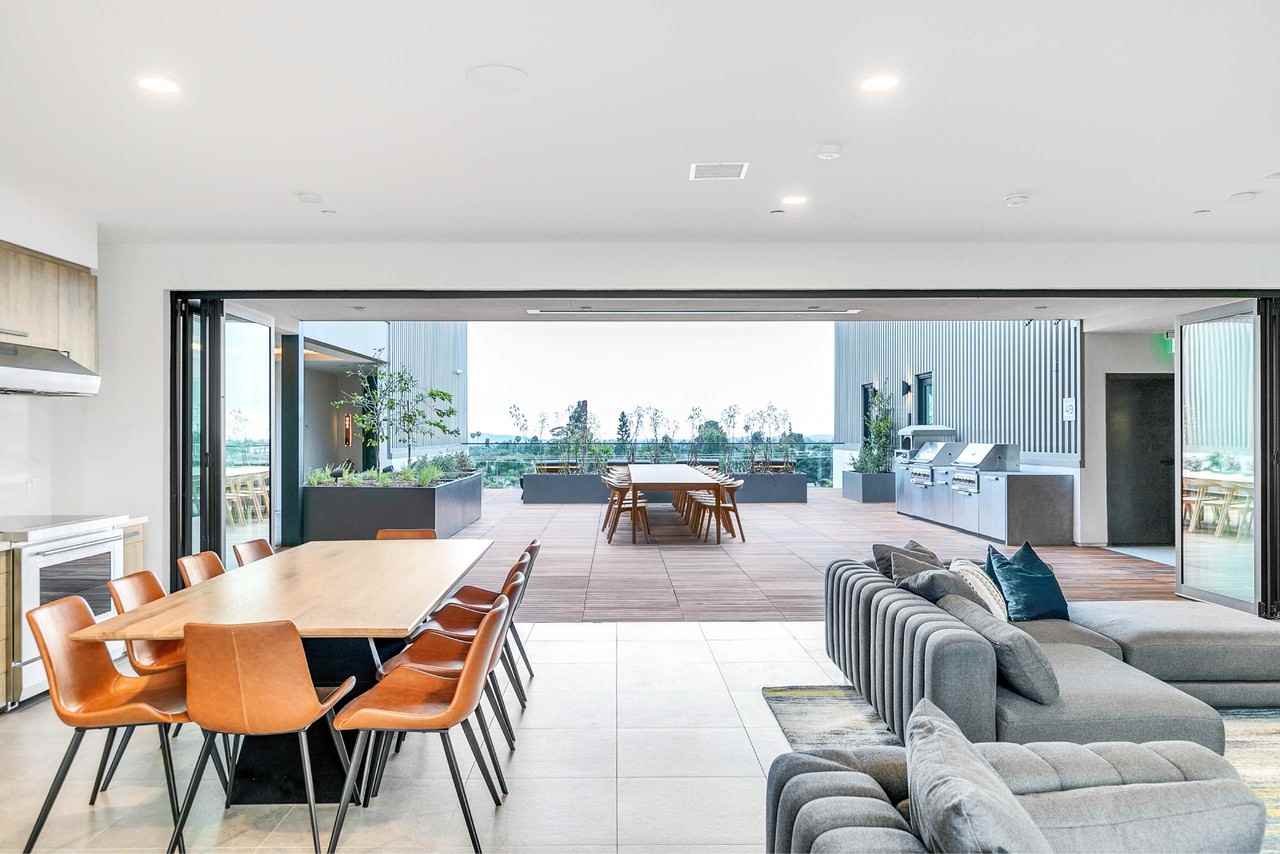 Rinrose - Photo 2 of 50