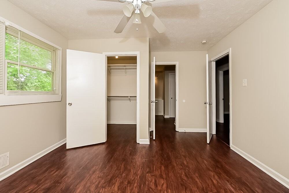 3074 Menlo Park Dr - Photo 7 of 17