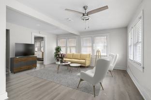 1501 W Myrtle - Photo 1 of 1