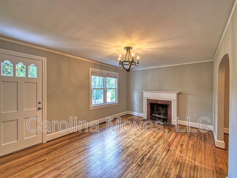 110 Oxford St - Photo 3 of 25