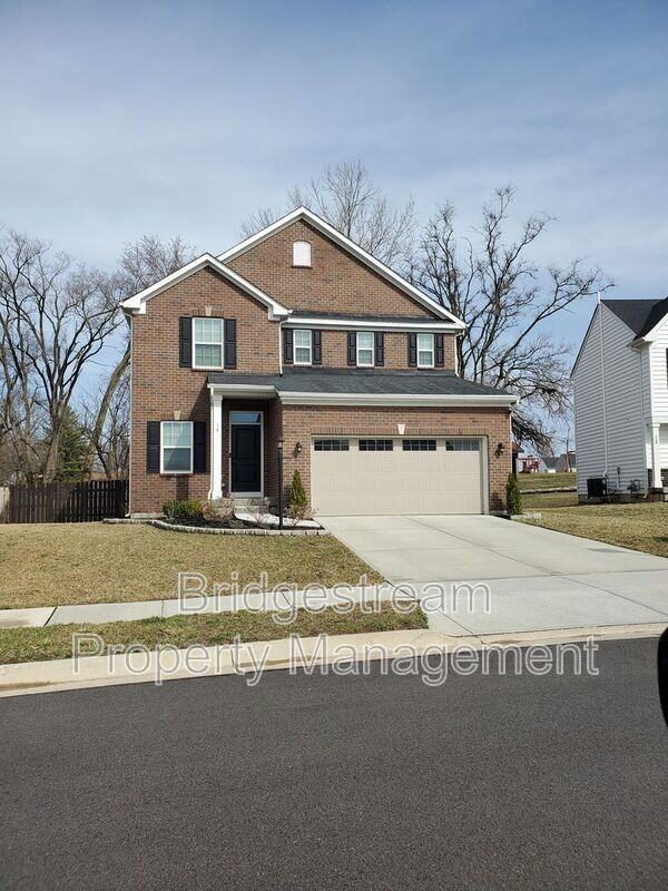 14 Cascade Dr - Photo 2 of 25