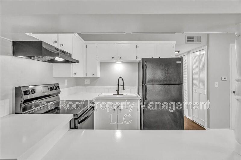 3117 Barnett Ave - Photo 5 of 14