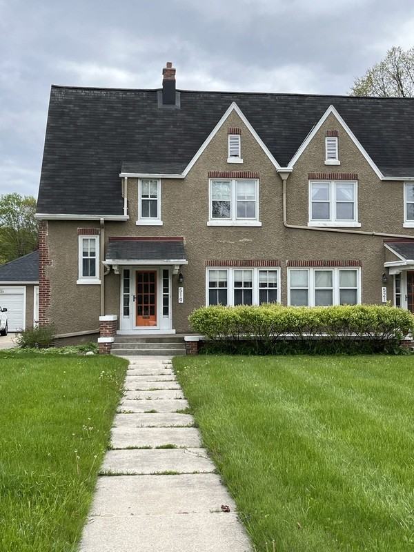 519 Center Ln - Photo 2 of 21