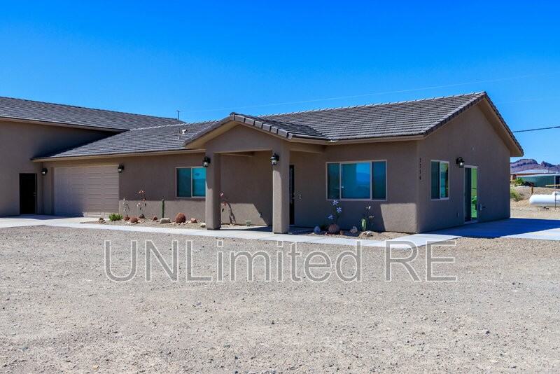7756 N Sierra Vista Dr - Photo 5 of 29