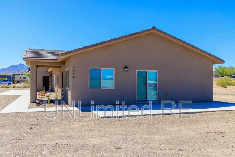 7756 N Sierra Vista Dr - Photo 6 of 29