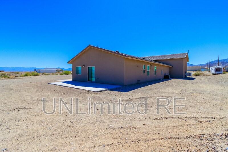 7756 N Sierra Vista Dr - Photo 7 of 29