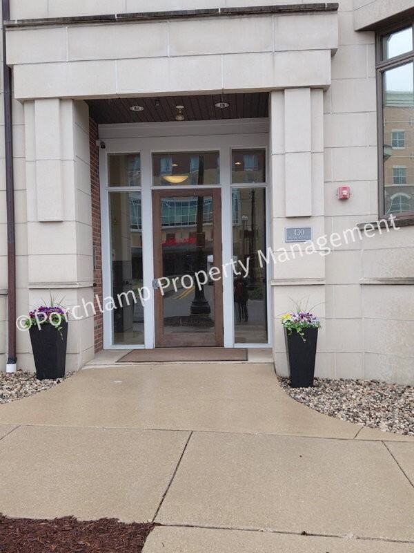 430 Union Ave Ne #211 - Photo 2 of 20