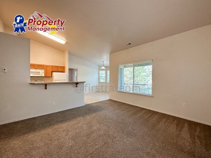 4924 W Stoker Ln #102 - Photo 5 of 24