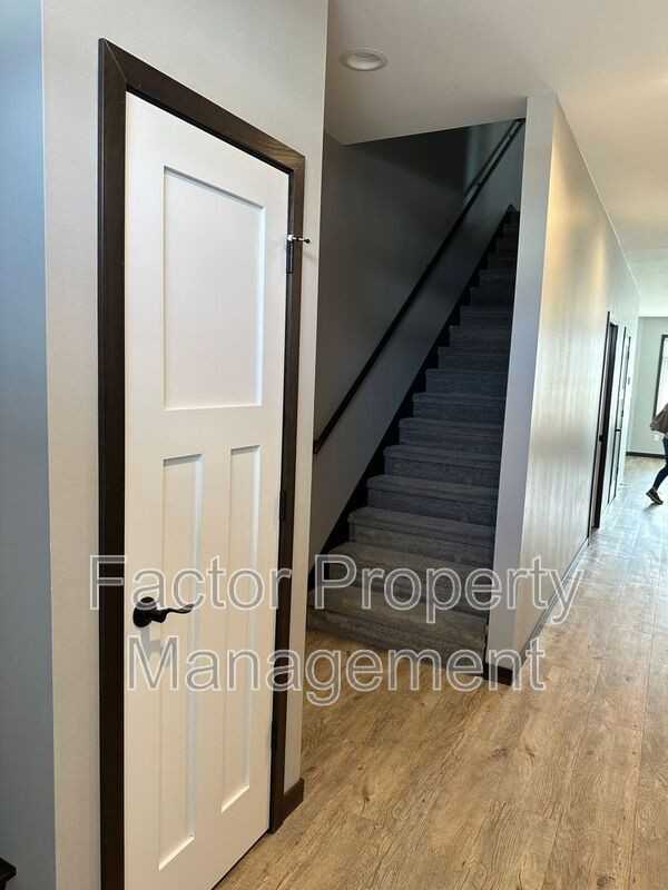 605 Prairie Rose Trl - Photo 5 of 17