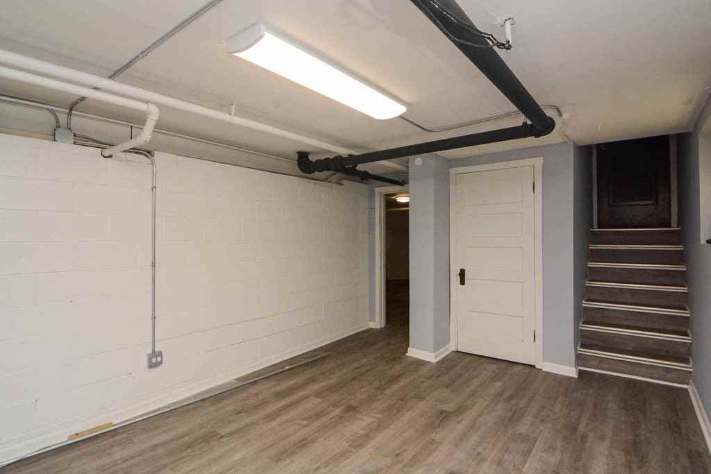 5534 N Artesian Ave #G - Photo 7 of 21