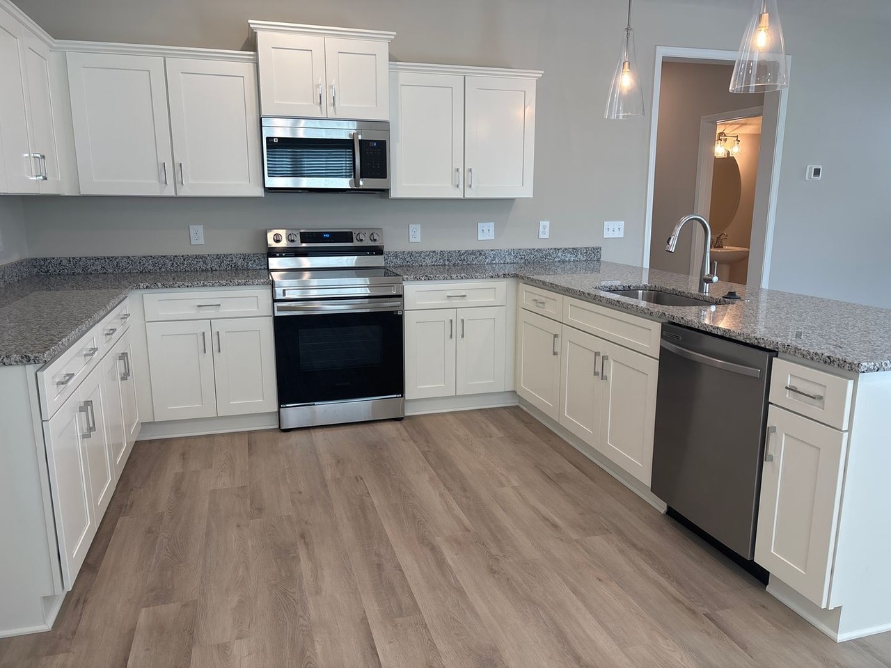 1850 Madison St #501 - Photo 7 of 28