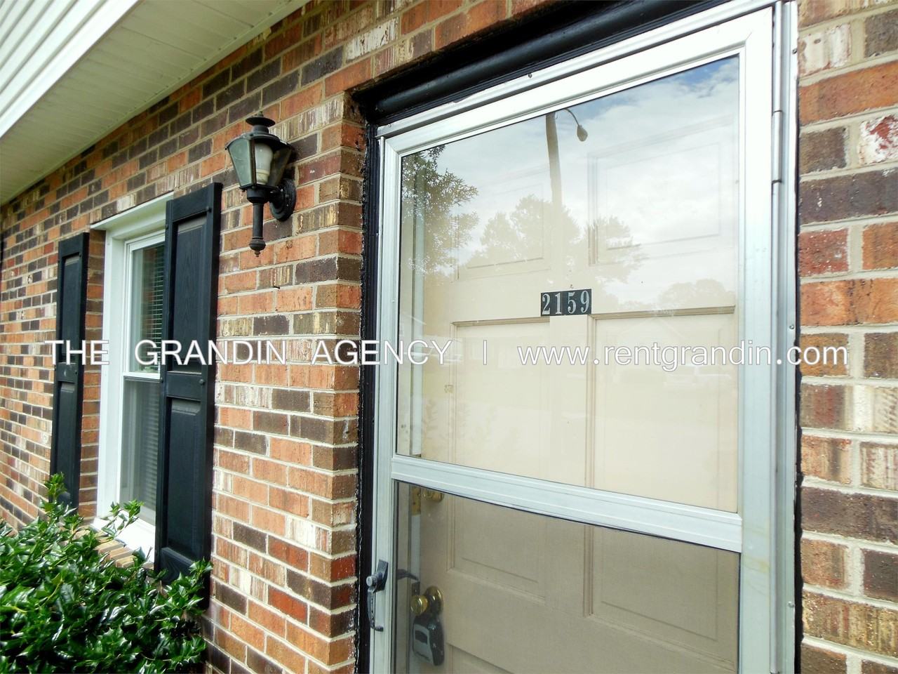 2159 Mulberry Street - Photo 3 of 29