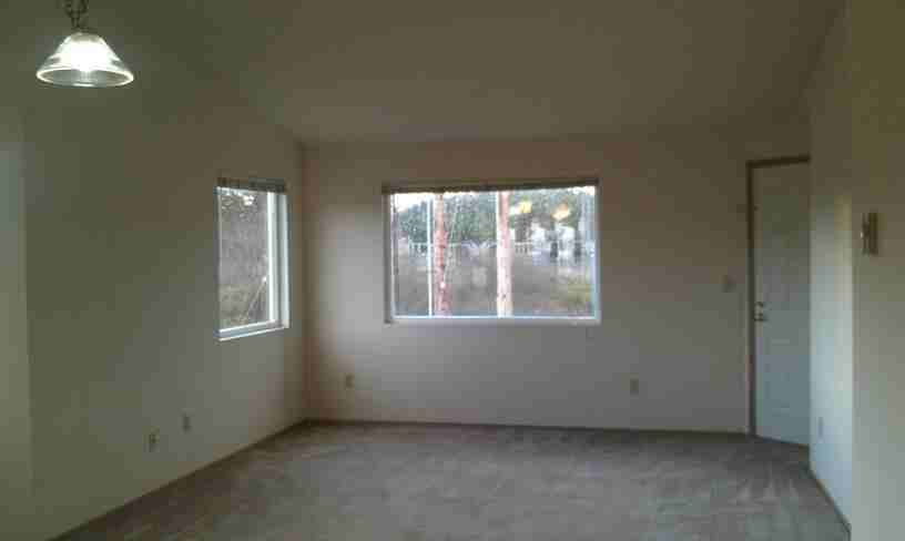 537 Ne Ellis Way #D201 - Photo 2 of 7