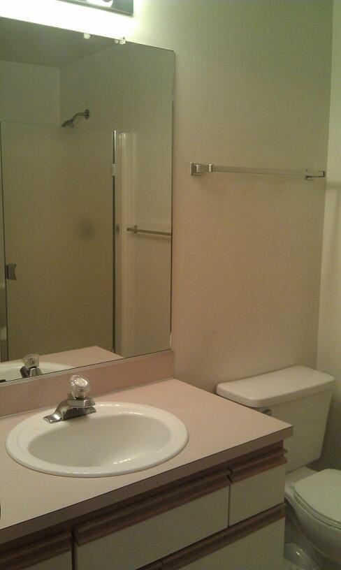 537 Ne Ellis Way #D201 - Photo 6 of 7