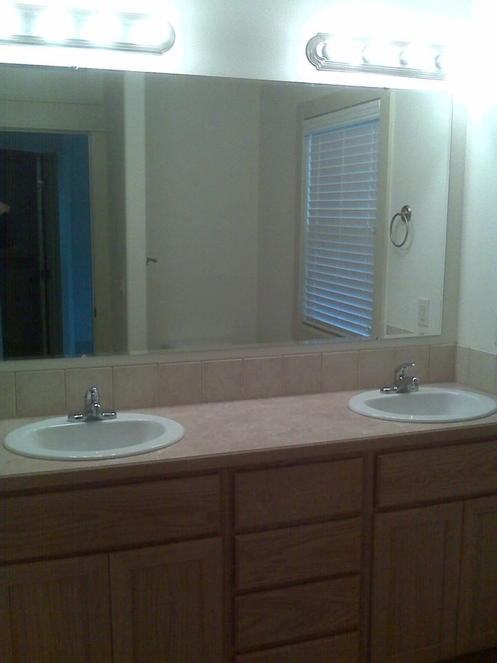 2131 S Amy Ave - Photo 6 of 30