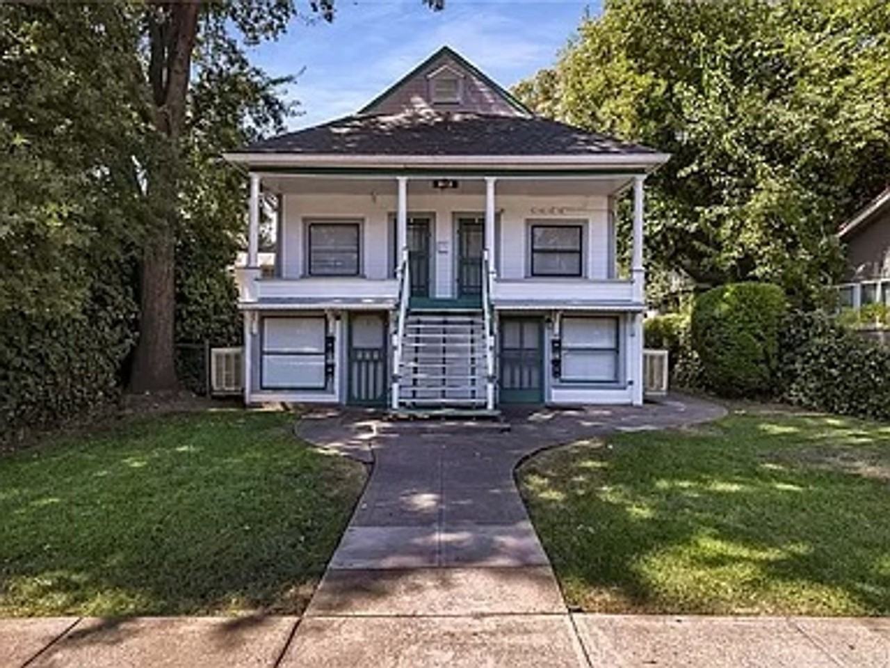 812 W. First St - Photo 2 of 5