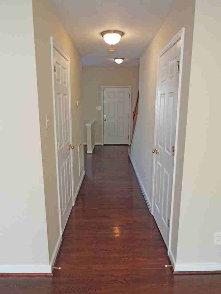 11485 Abbots Cross Ln - Photo 3 of 31