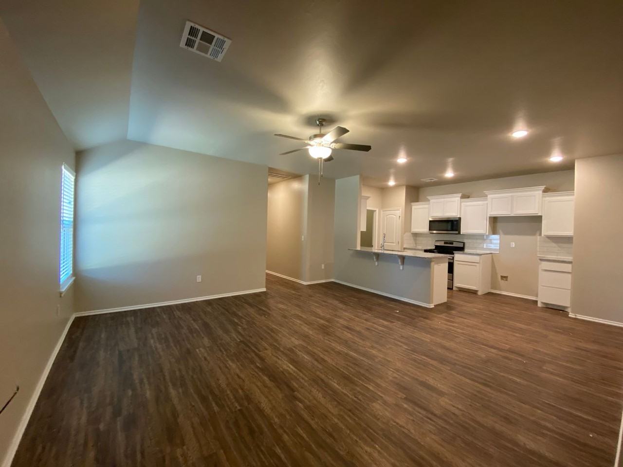 5220 Oakwood Villas Ct - Photo 6 of 25