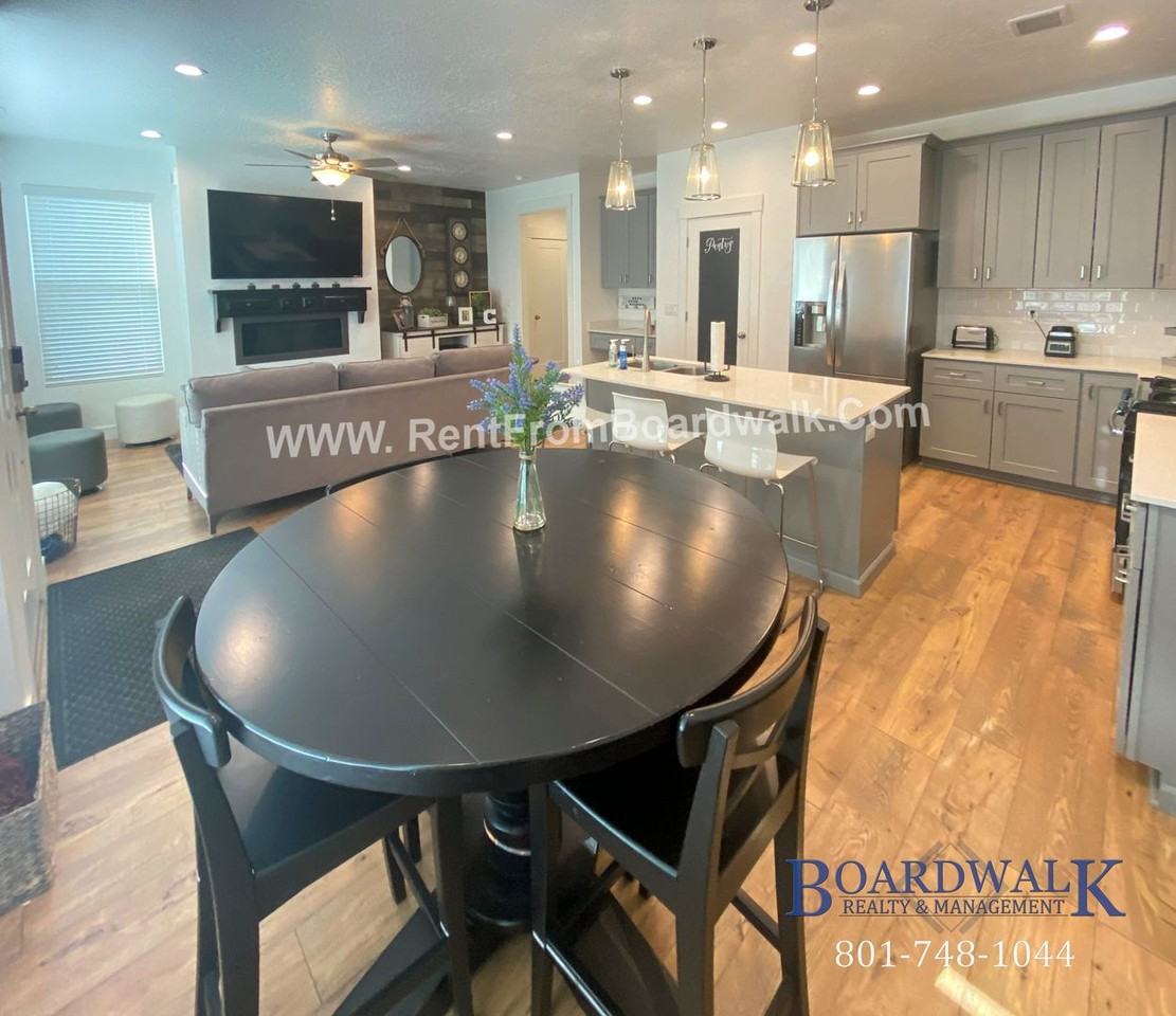 11459 S Stream Park Dr - Photo 7 of 33