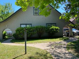 4117 E Lewis St - Photo 1 of 1